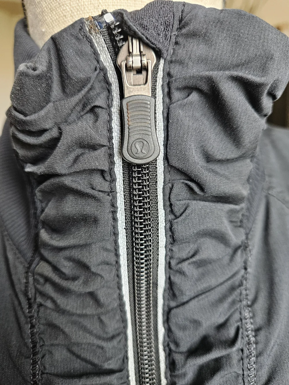Lulumon Ruffled Zip Front Jacket